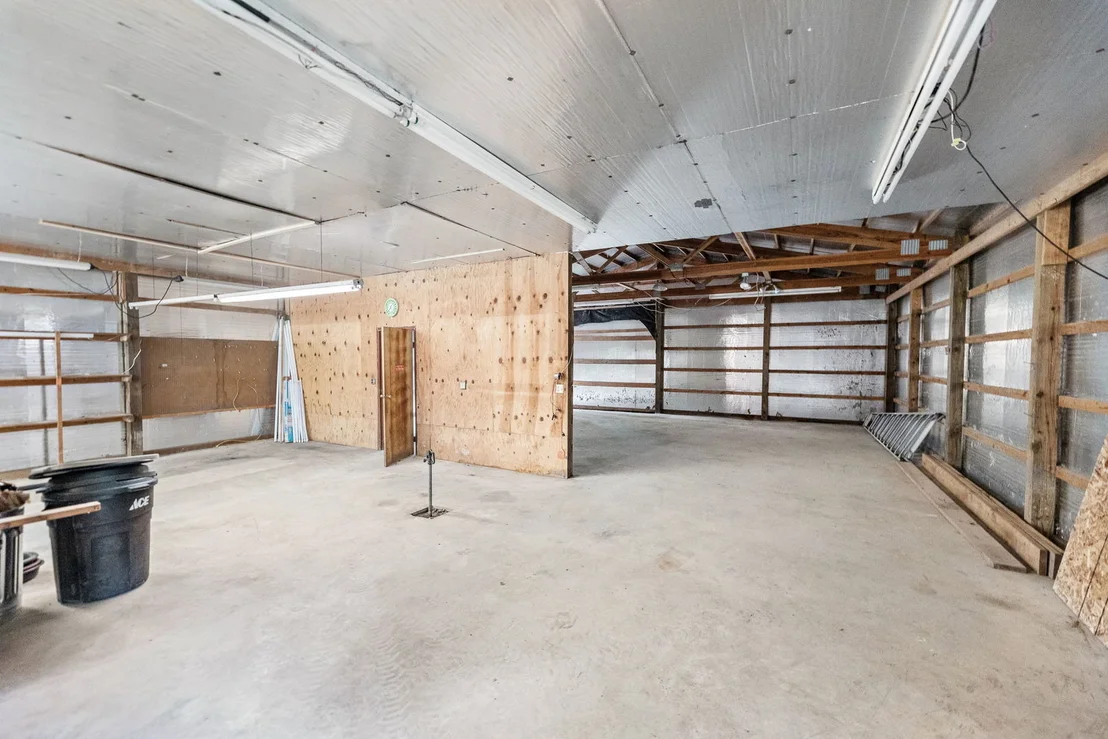Photo of 414 Gilliland Road