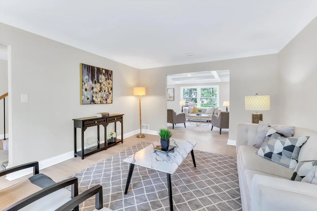 Photo of 967 W Bauer Road