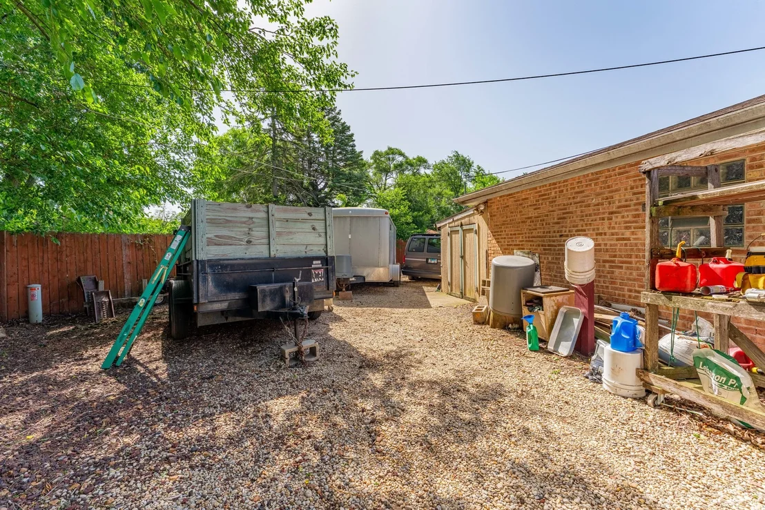 Photo of 433 E Cherry Hill Drive