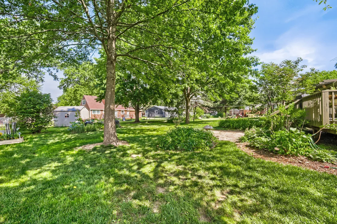 Photo of 390 Cornell Lane