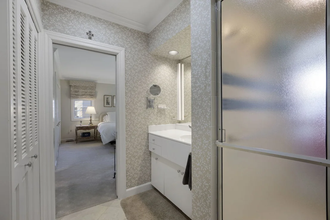 Photo of 1115 Golfview Lane
