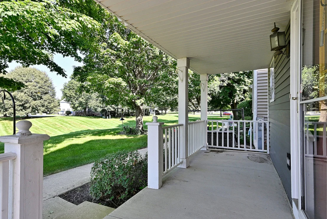 Photo of 4142 RIVERTOWNE Drive