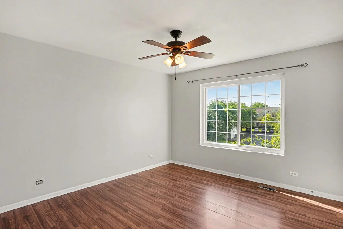 Photo of 1870 MIDDLEBURY Drive