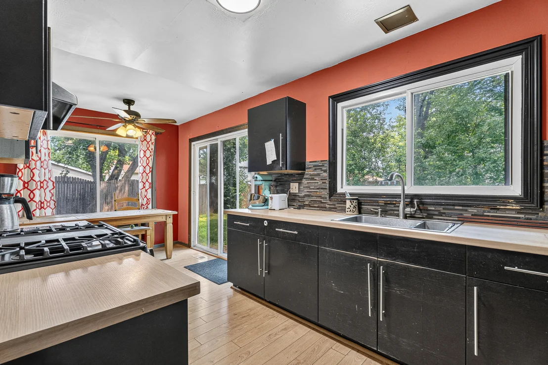 Photo of 140 Tamarack Drive