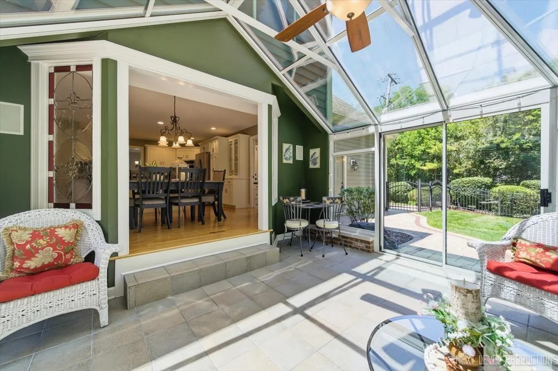Photo of 990 Pinecrest Drive
