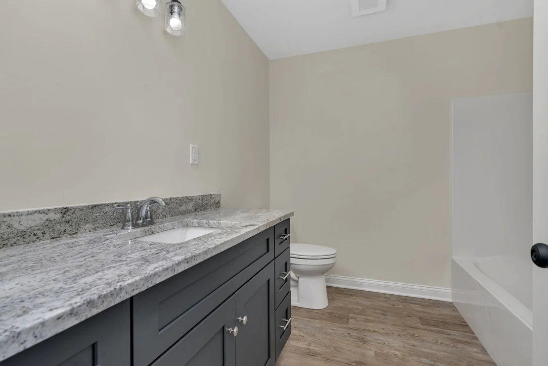 Photo of 903 Springhill Drive