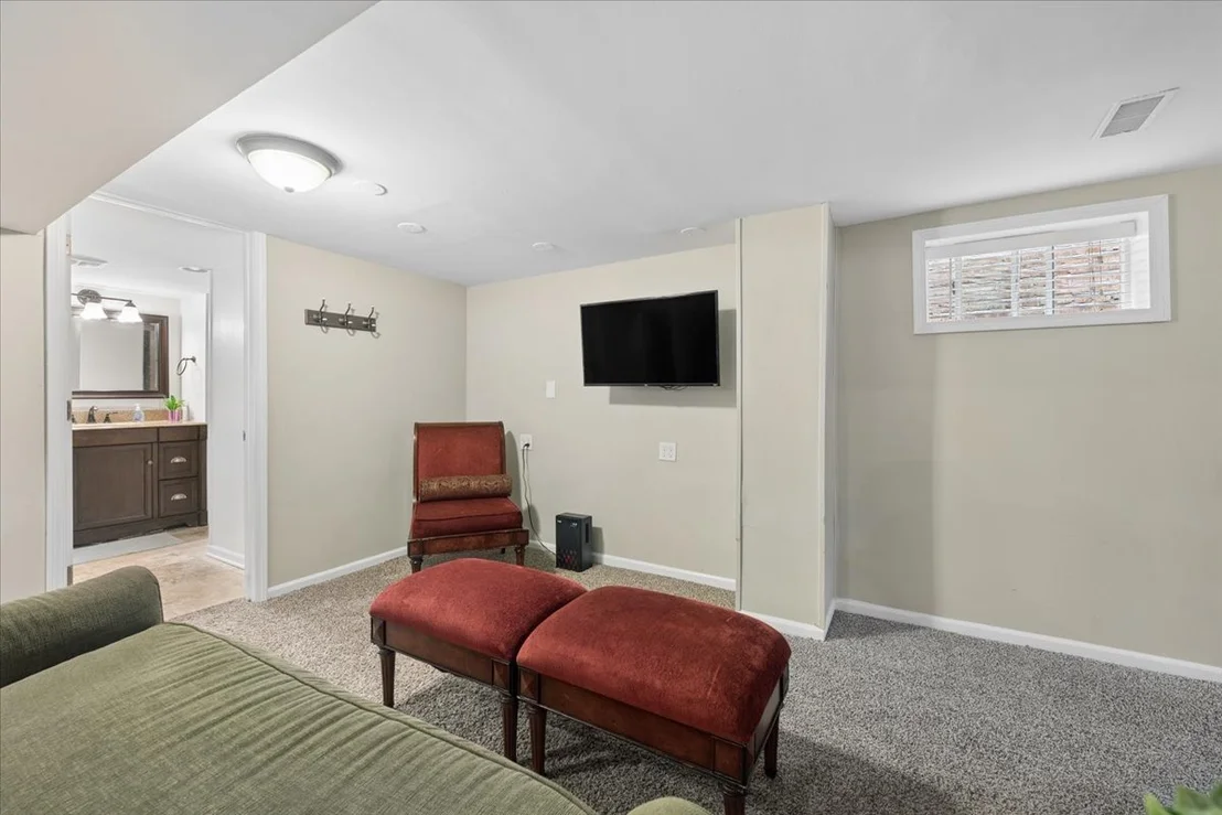 Photo of 2416 Nathaniel Place
