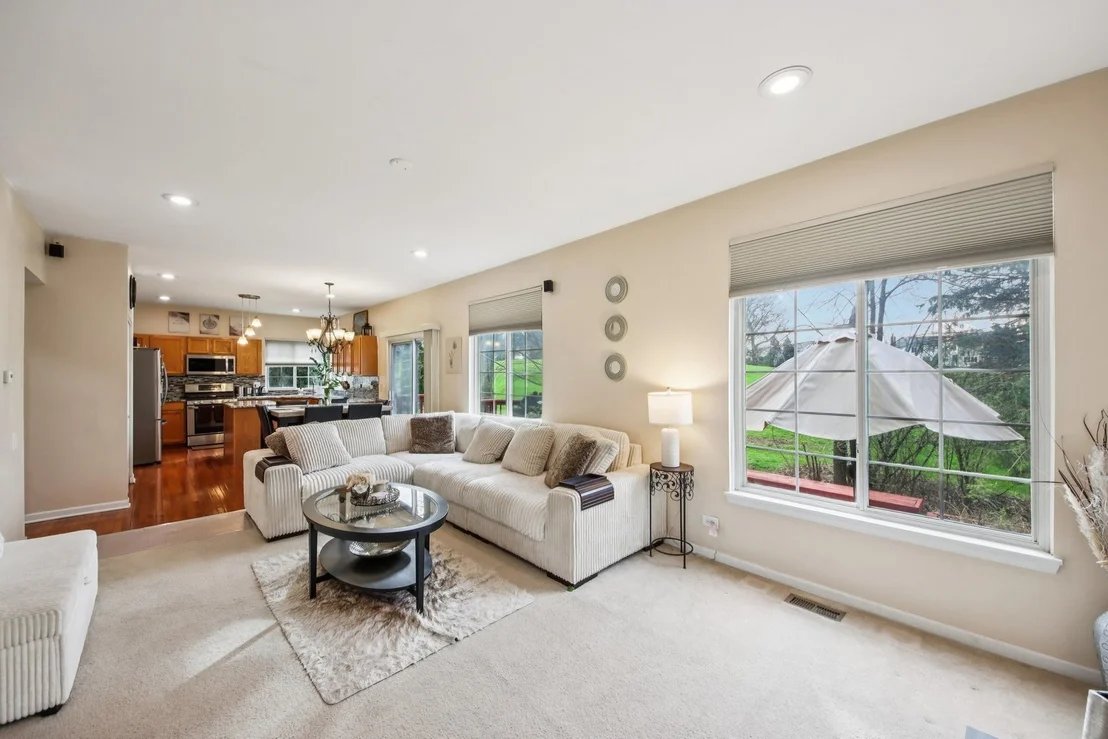 Photo of 533 Rose Lane