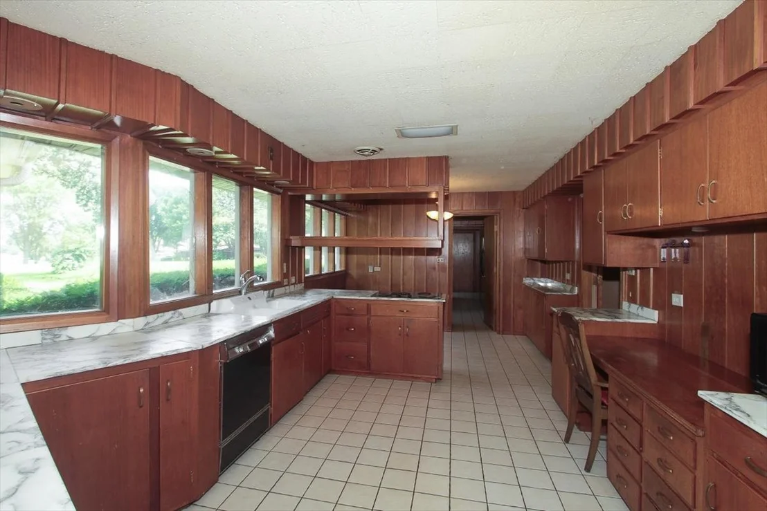 Photo of 701 W Stearns Road