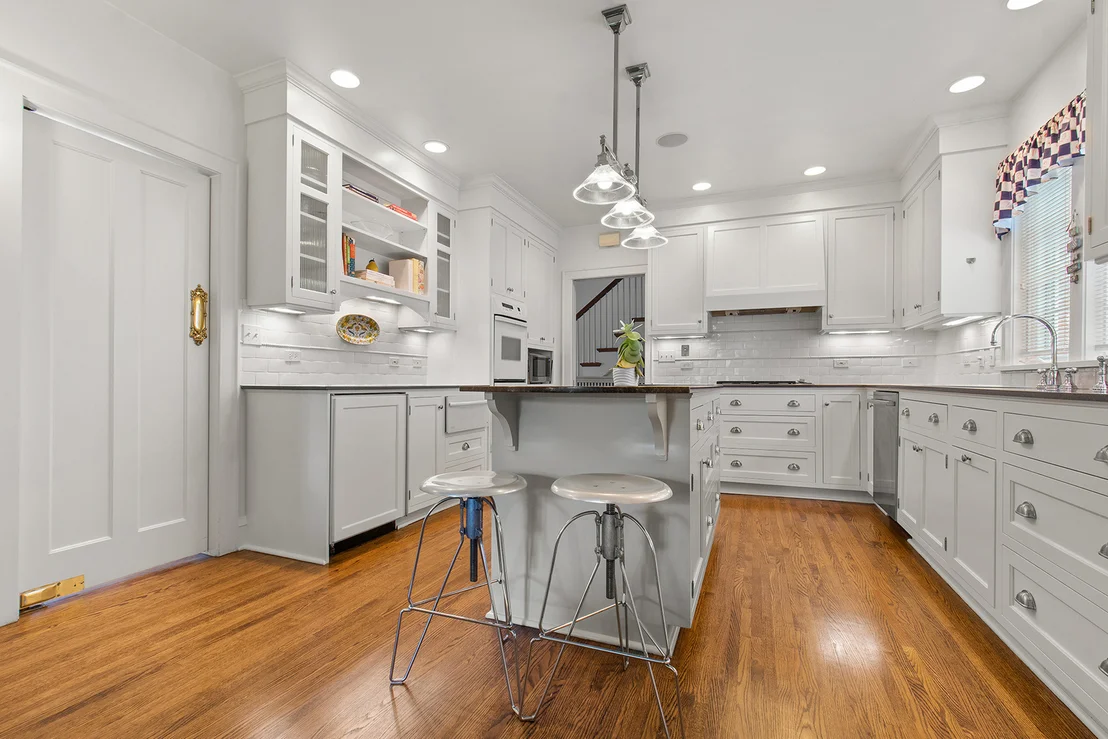 Photo of 447 Sunset Road