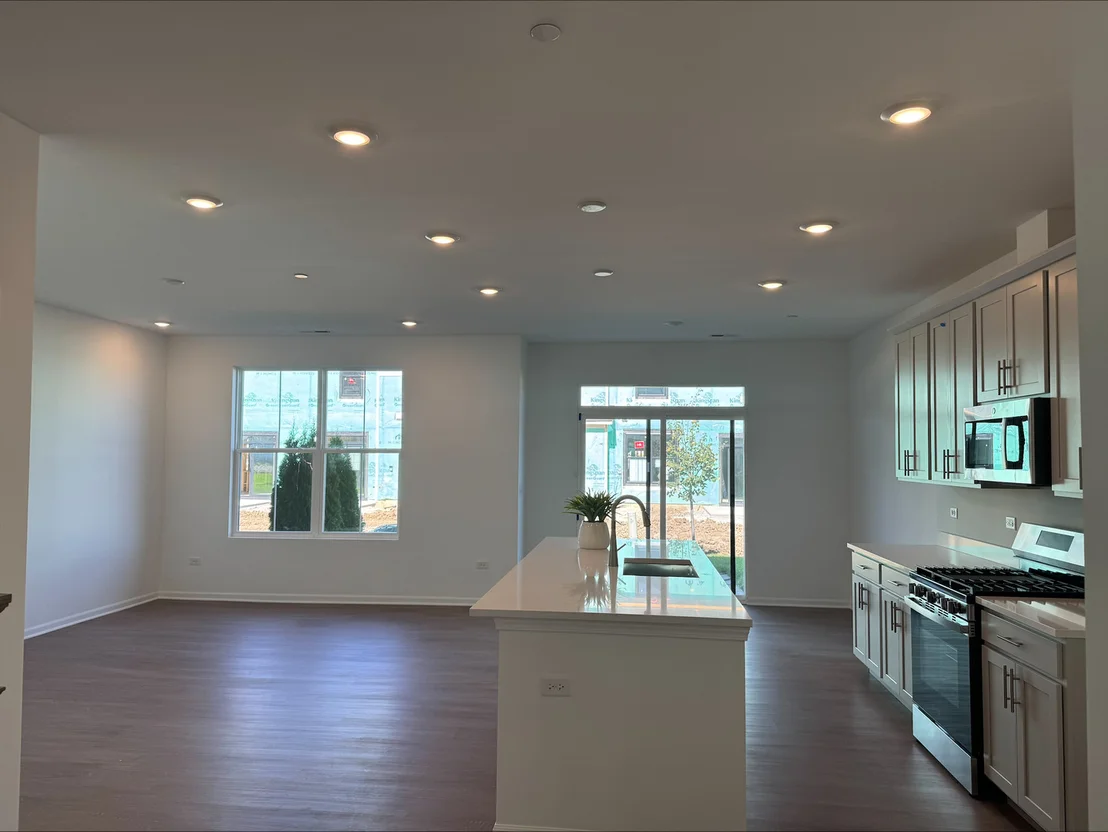 Photo of 15443 W Amelia Circle