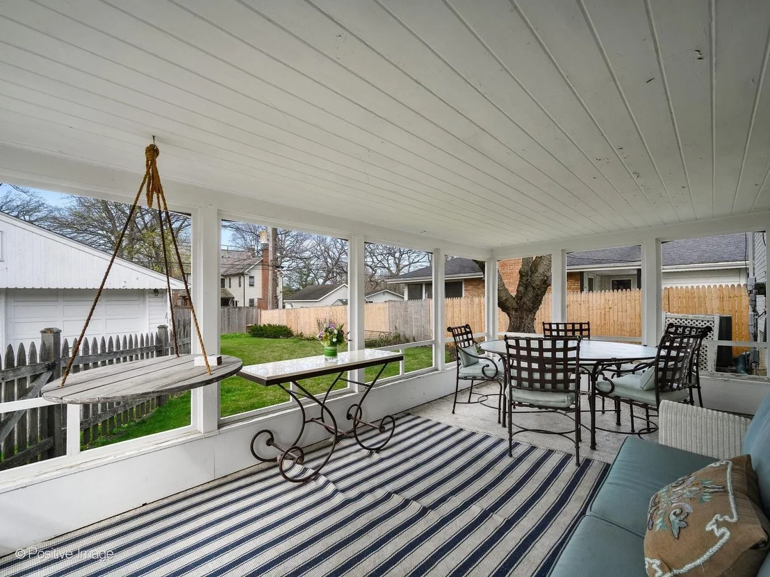 Photo of 674 Highview Terrace