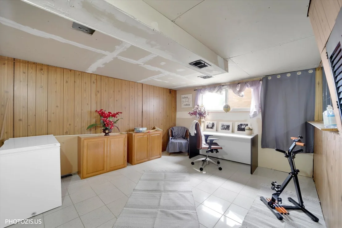 Photo of Unit 0 at 9268 Barberry Lane