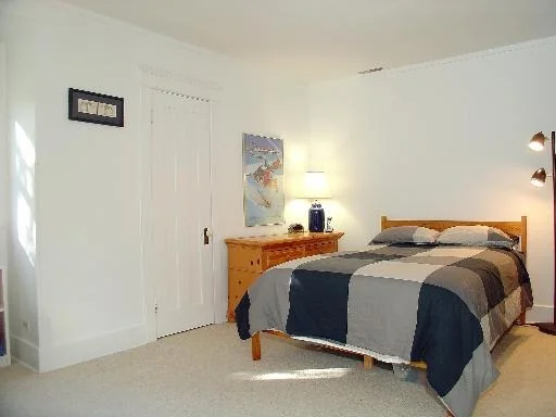 Photo of 710 Greenleaf Avenue