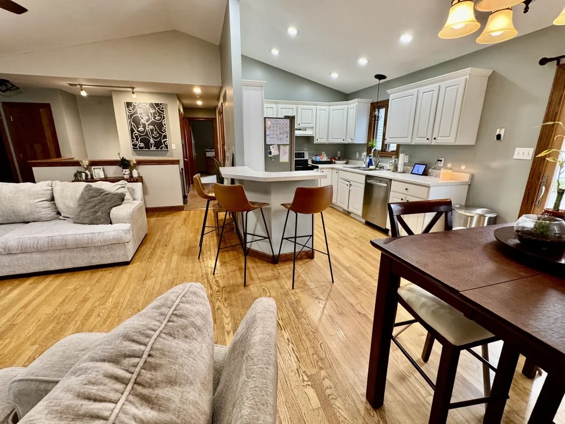 Photo of 731 Clancy Drive