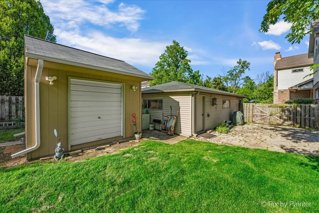 Photo of 4N260 Walter Road