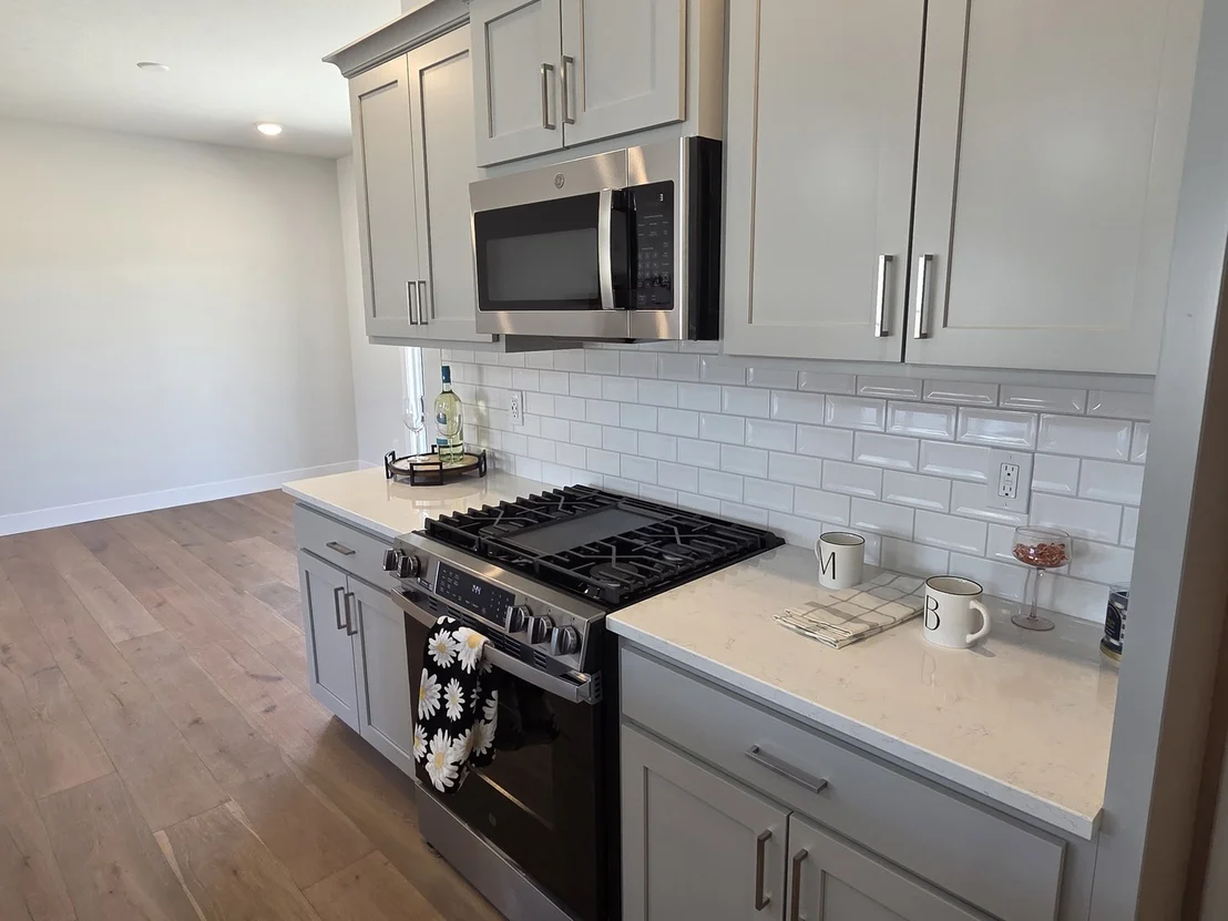 Photo of 2905 Binghamton Lane