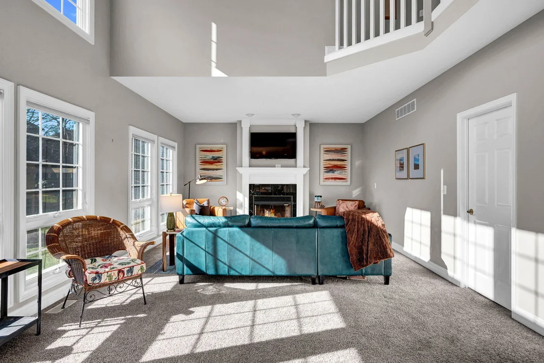 Photo of 2106 Foxtail Road