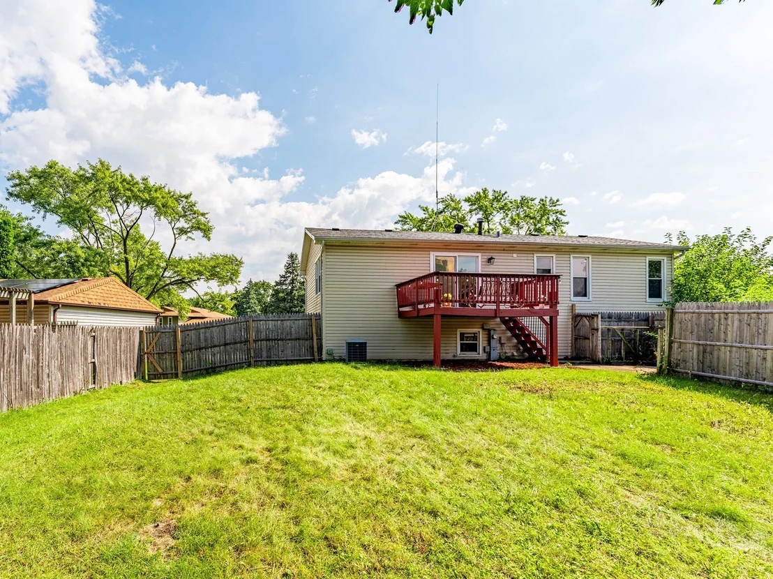 Photo of 113 Camelot Way