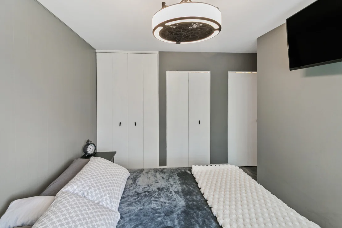 Photo of 383 PARK Avenue