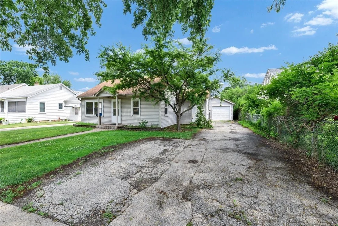 Photo of 57 Wheeling Avenue