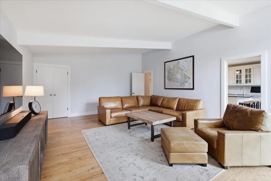 Photo of 1006 Meadowlark Lane