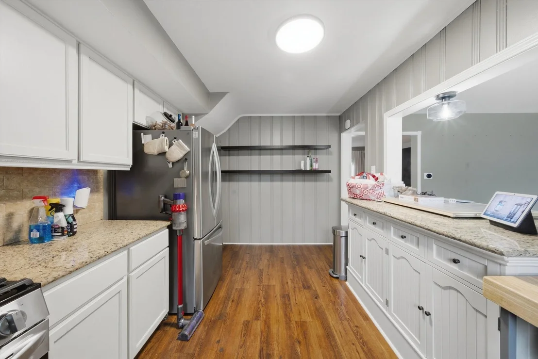 Photo of 390 Bartram Road
