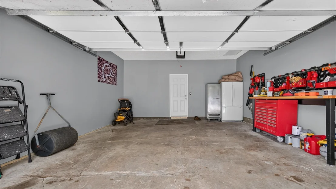 Photo of 1402 Maplewood Drive