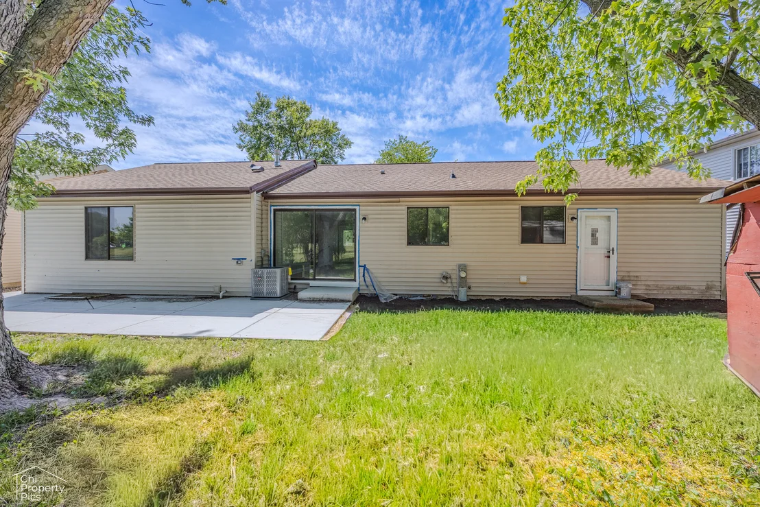 Photo of 742 Voyager Drive