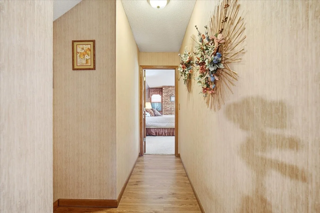 Photo of 2 Breckenridge Drive