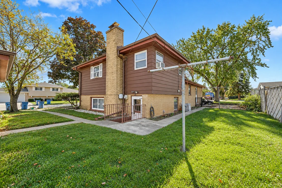 Photo of 36 S Highview Avenue