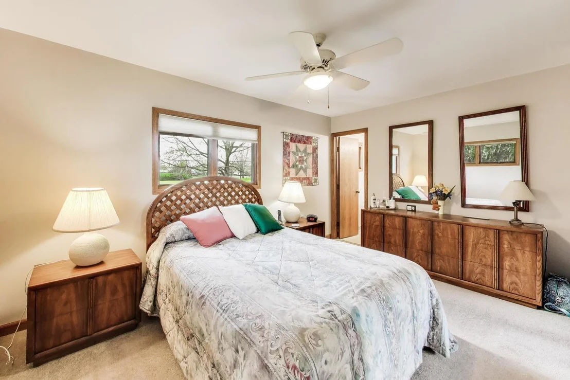 Photo of 1036 Clark Lane