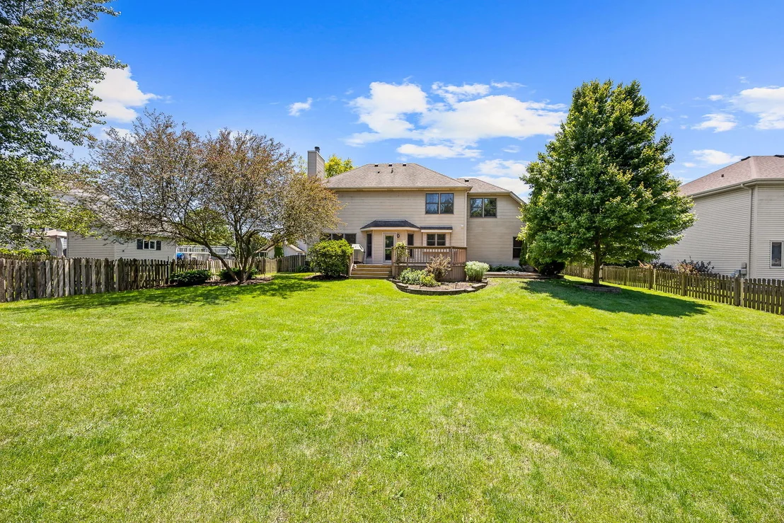 Photo of 452 Windsor Drive