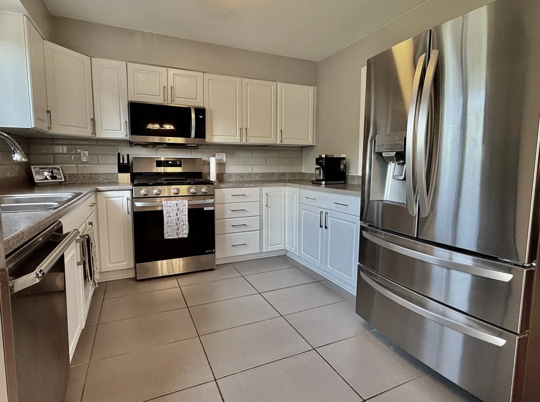 Photo of 4500 CLEARVIEW Drive