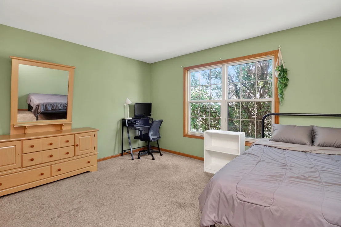 Photo of 713 Clifford Drive