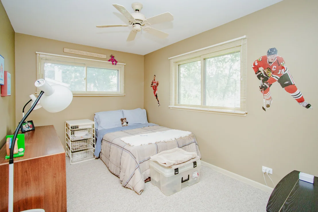 Photo of 1133 KENTON Road