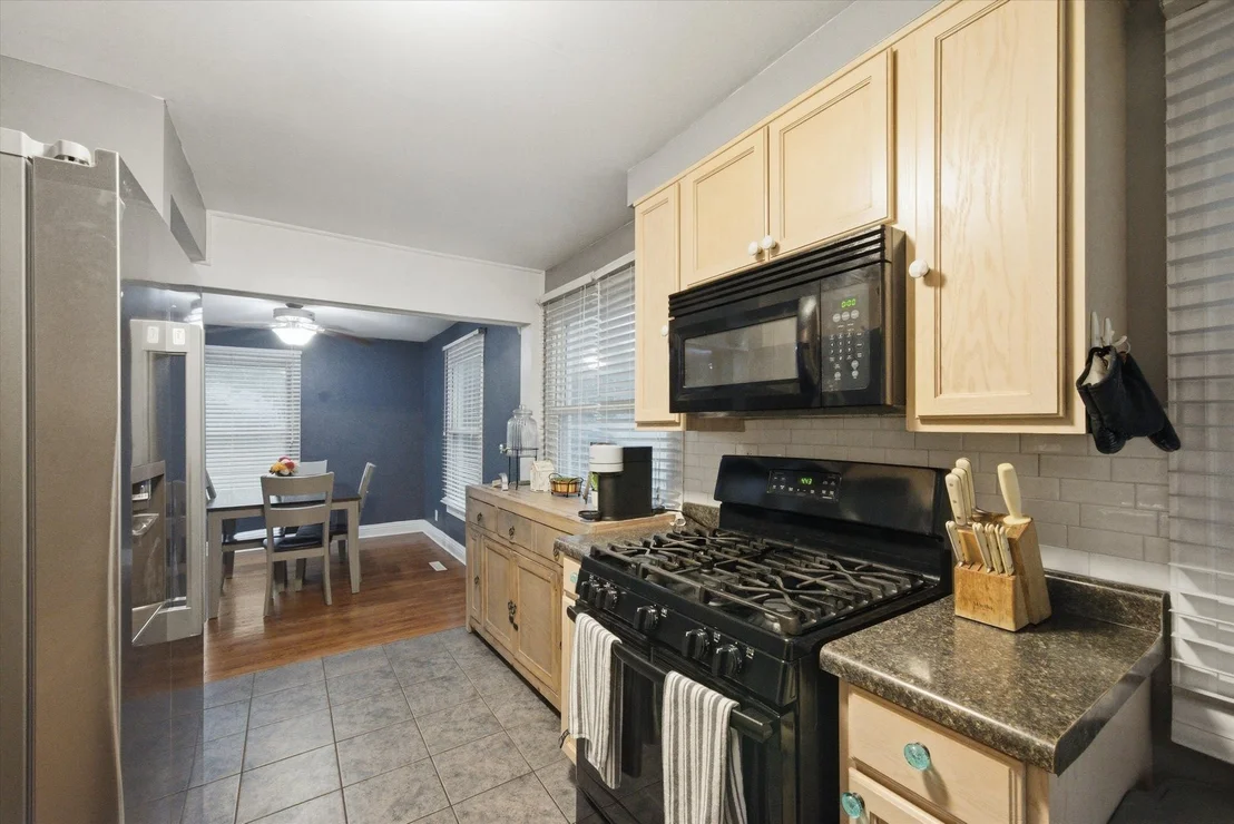 Photo of 525 Sunset Drive