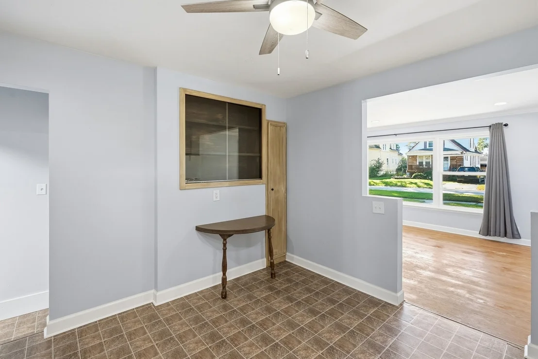 Photo of 3443 PHILLIPS Avenue
