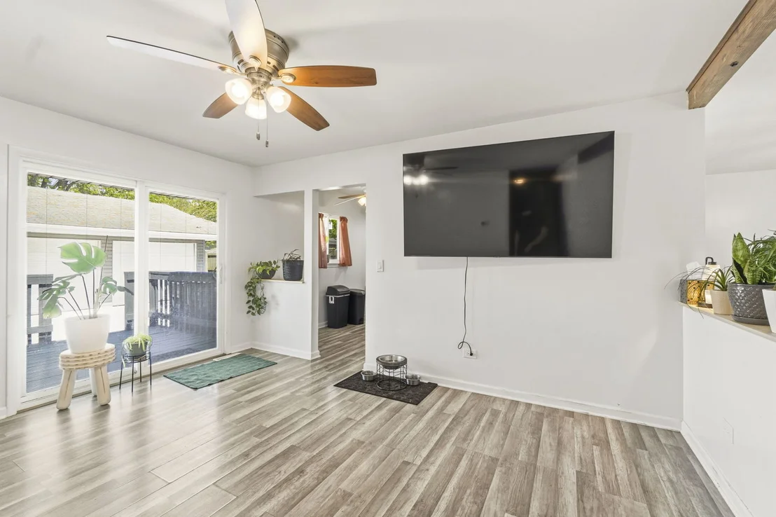 Photo of 920 Central Avenue