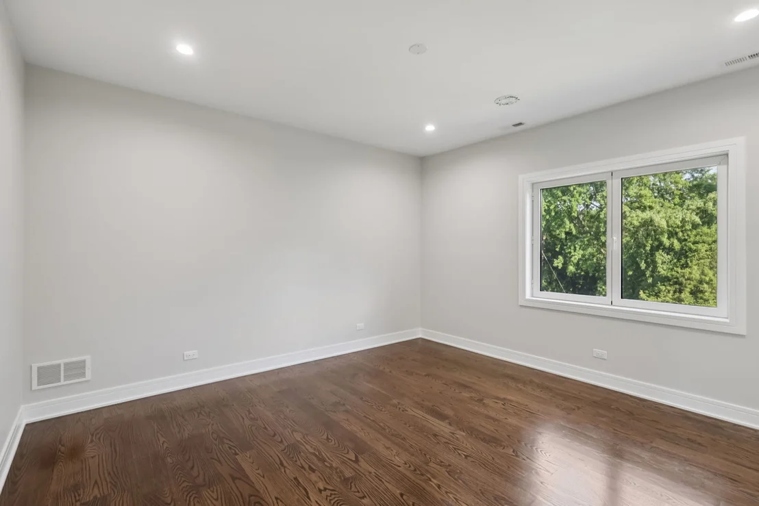 Photo of 1744 Walnut Circle