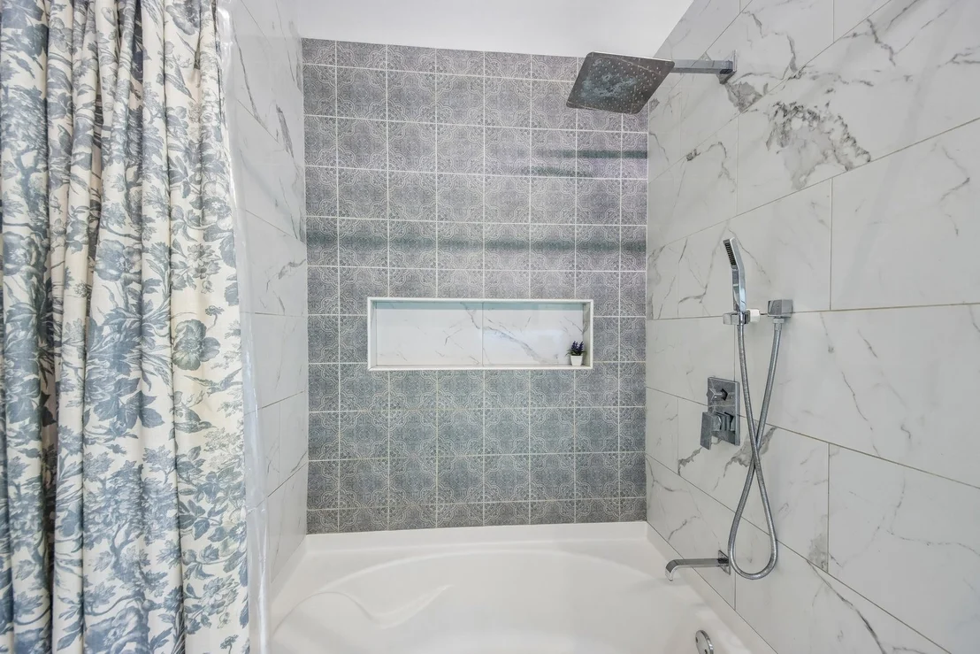 Photo of 30W736 Whispering Winds Drive
