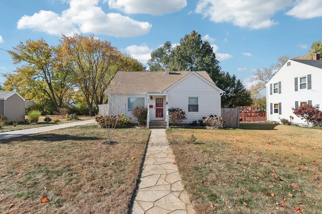 Photo of 420 Willow Road