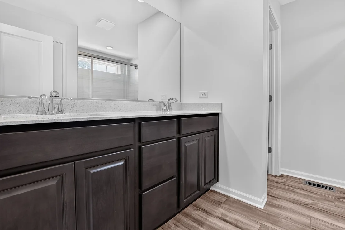 Photo of 554 Arye Drive