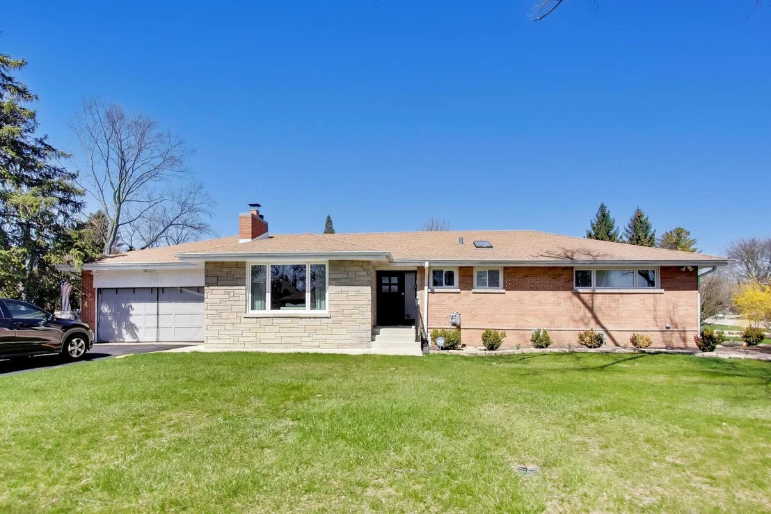 Photo of 1032 Heatherfield Lane