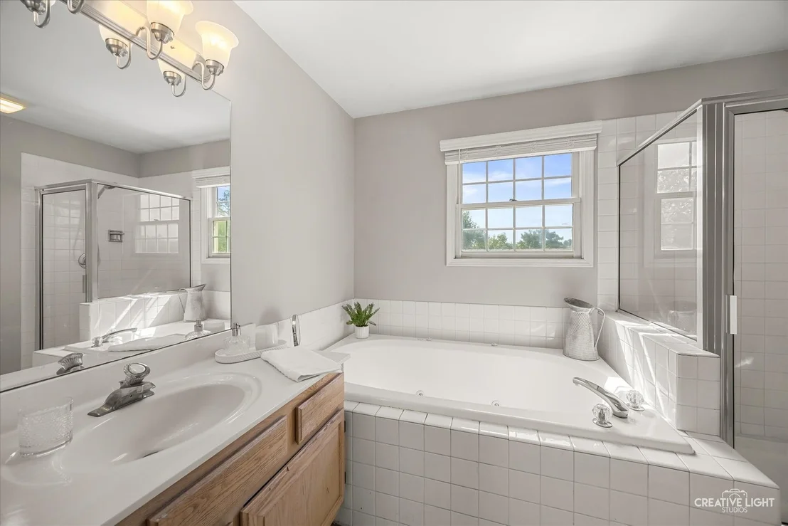 Photo of 2303 Riverside Drive