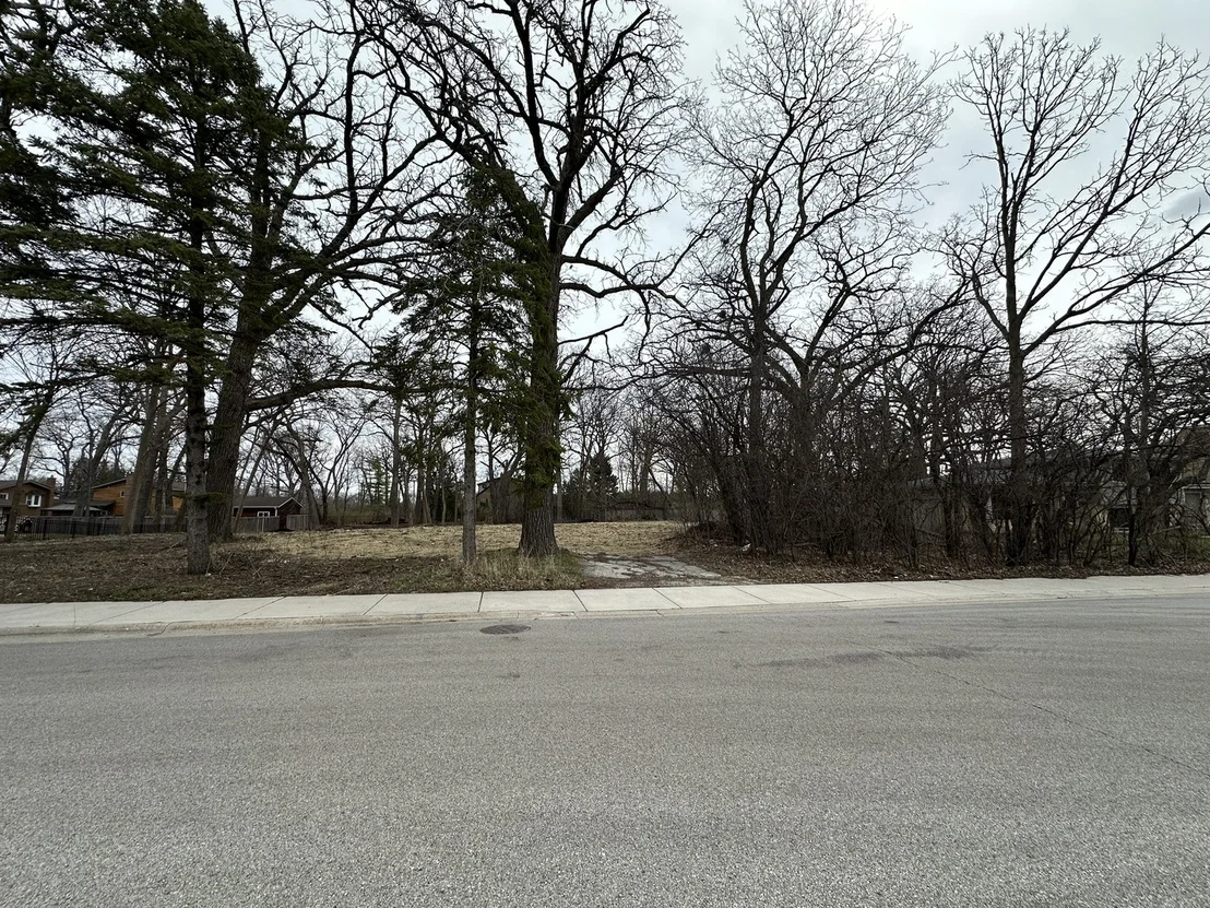 Photo of 755 Kipling Place