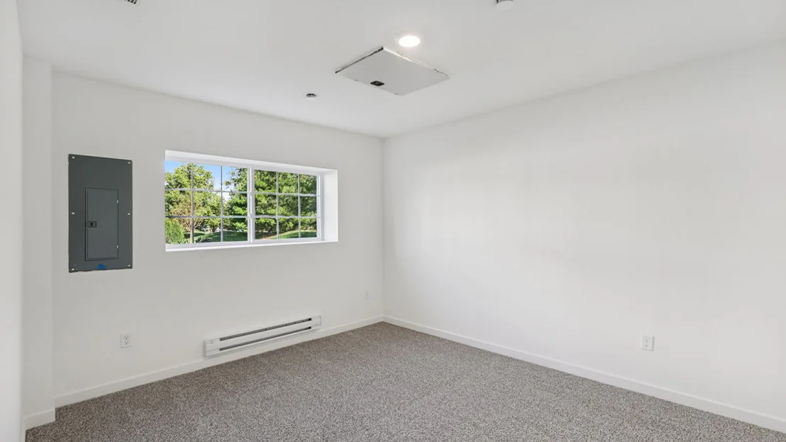 Photo of 1377 Oakfield Lane