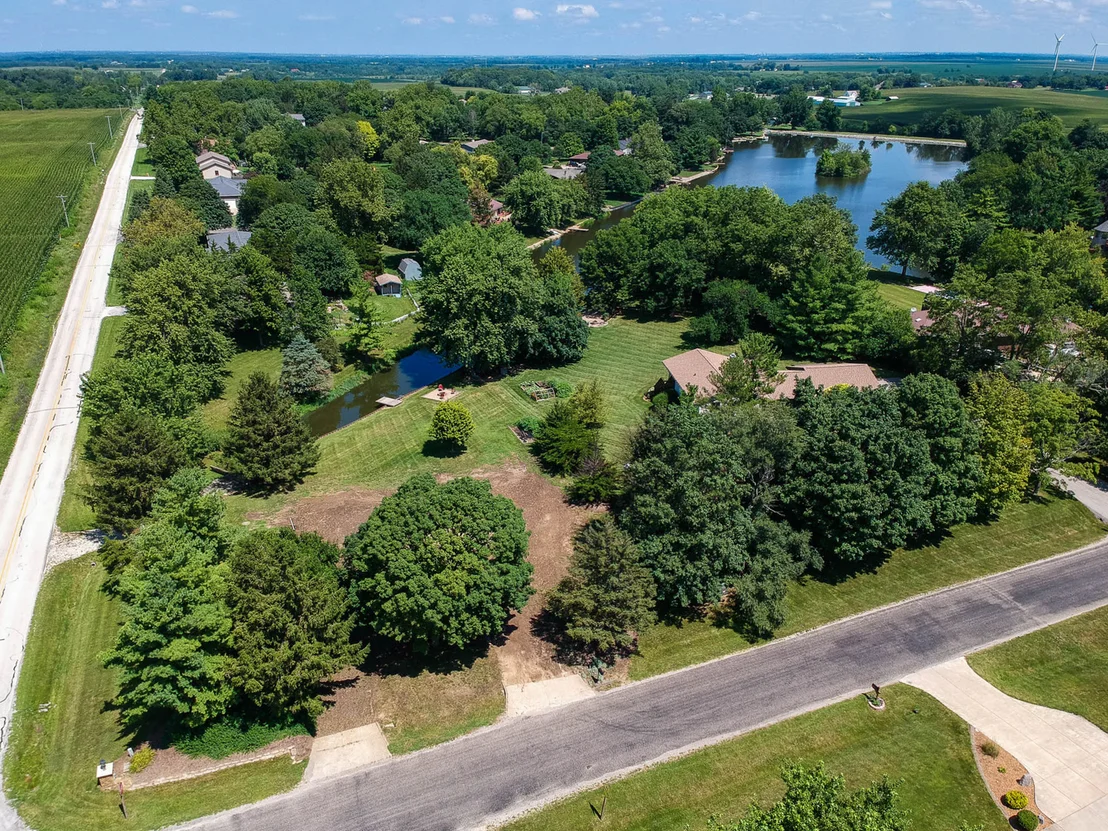 Photo of 8264 Sunset Road