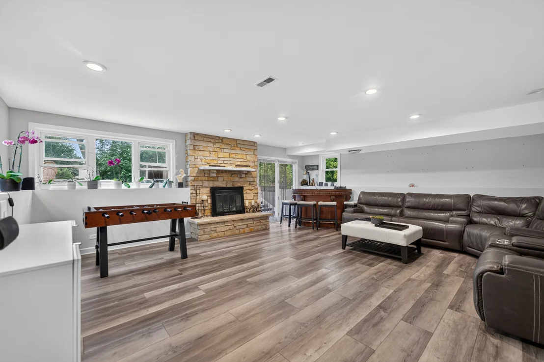 Photo of 17W041 Deerpath Road