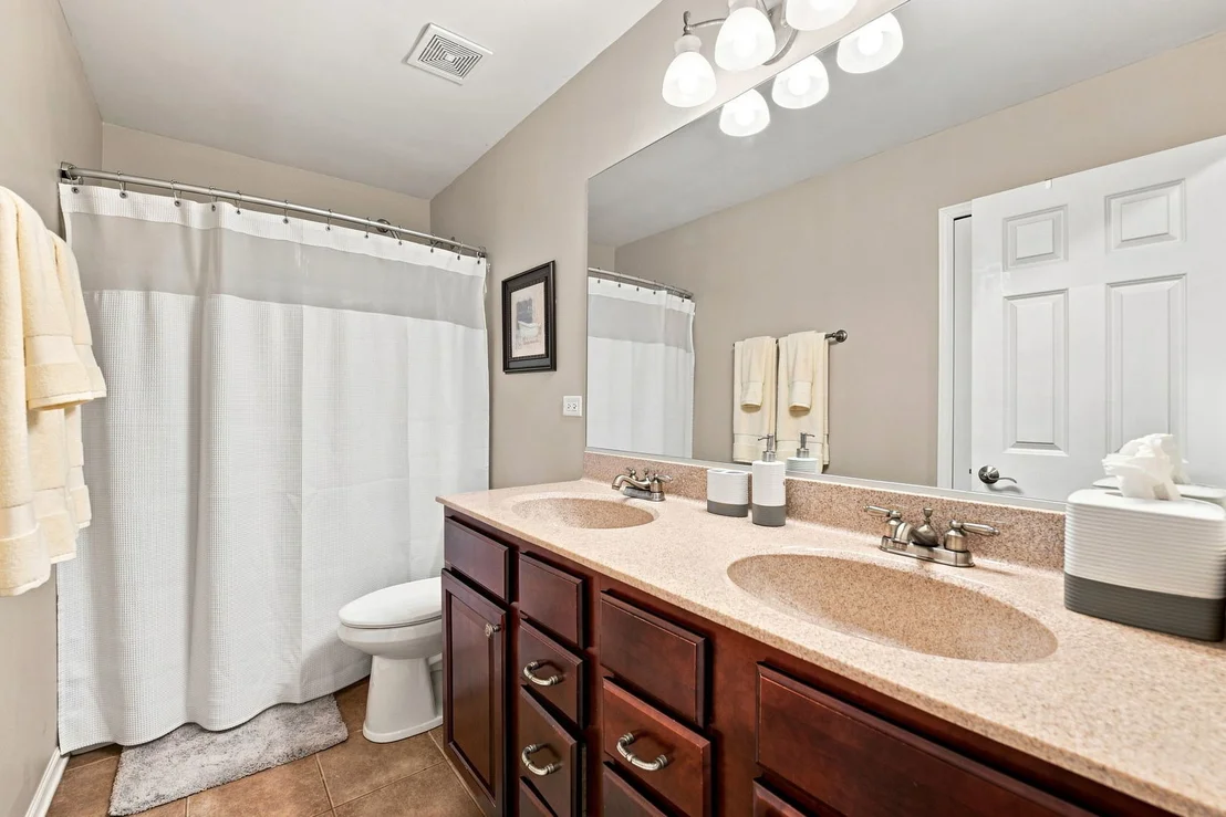 Photo of 15913 S Selfridge Circle